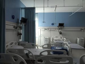 بخش ICU بیمارستان