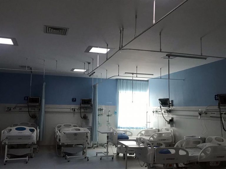 بخش ICU بیمارستان